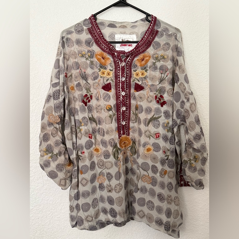 Johnny Was Biya Embroidered Long Sleeve burgundy gray Top -Style B15321B0 LARGE